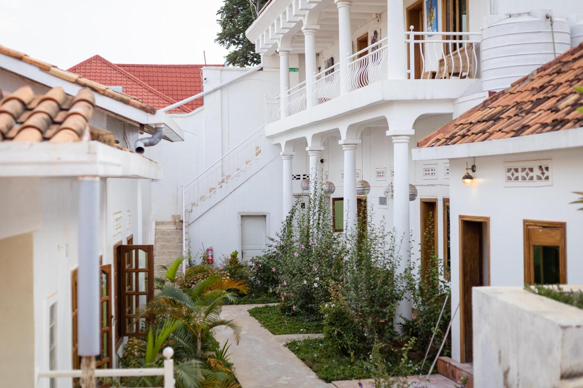 Hotel The Nest Kigali Esterno foto